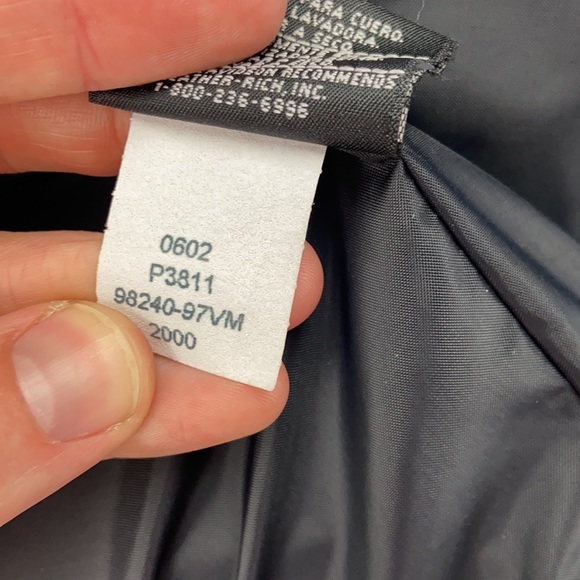 Harley Davidson Black Leather Vest Medium - Picture 8 of 8